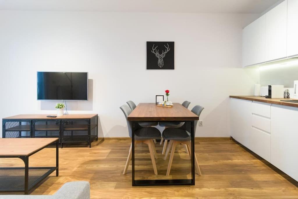 Zablocie Cozy Escape Apartment Krasków Exterior foto
